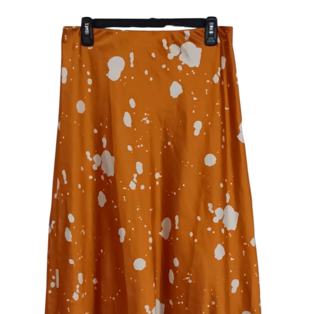 Nine West Maxi Skirt Size M Gold‎ and White Print
